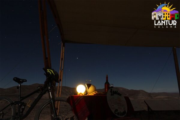 Atardecer astronómico y luna llena, en geoglifos de Chug Chug. - Imagen 2