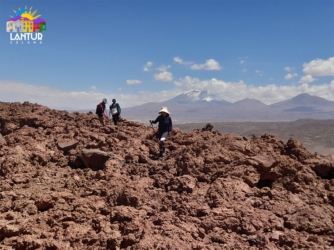 Cumbre Poruna Y Volcan Palpana 2025